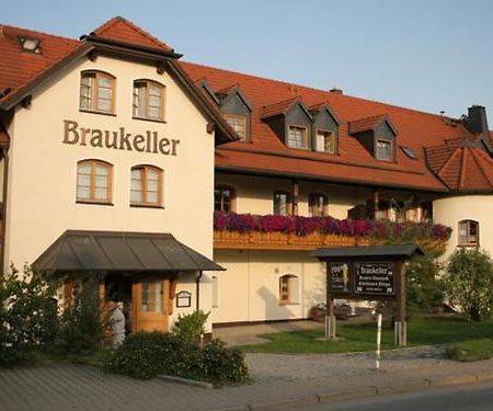 Landgasthof - Braukeller - Fattigau Oberkotzau Kültér fotó