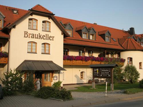 Landgasthof - Braukeller - Fattigau Oberkotzau Kültér fotó